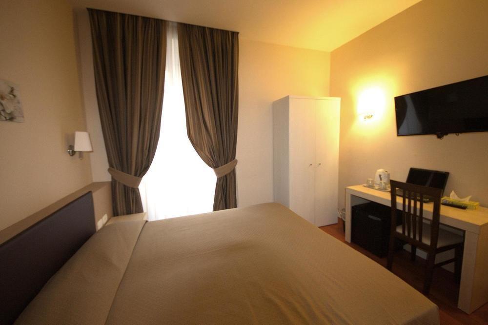 Hotel Saturnia Rom Exterior foto
